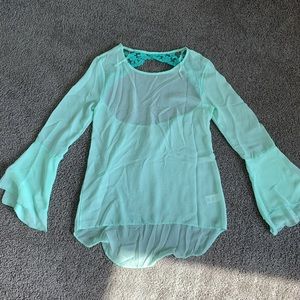 Beautiful mint green bell sleeve top
